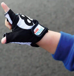 Kiddimoto Fahrradhandschuhe - 8 Ball / Billiard 9 - M (4-8 Jahre) -Kinderspielzeug kiddimoto fahrradhandschuhe 8 ball billiard 9 m 4 8 jahre 3